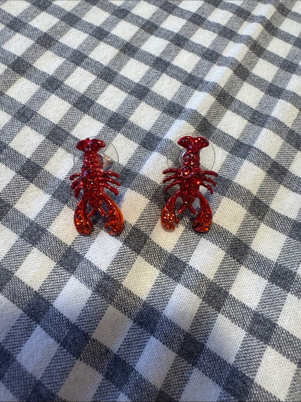 Red Lobster Stud Earrings .. Sparkling Sea Theme